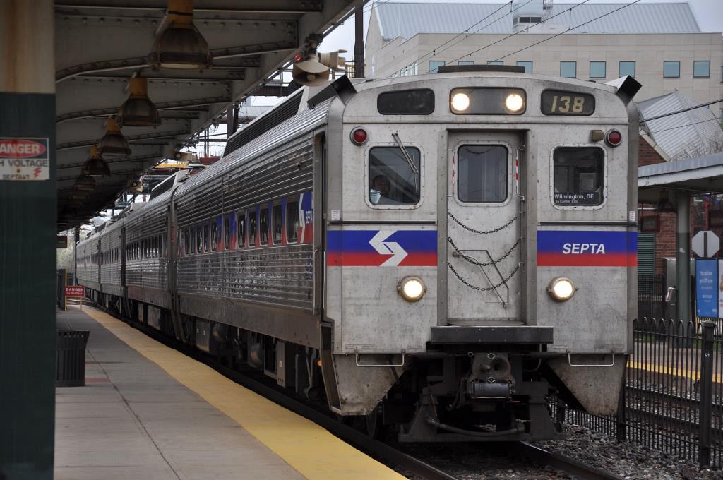 Eastbound commuter comes into the station